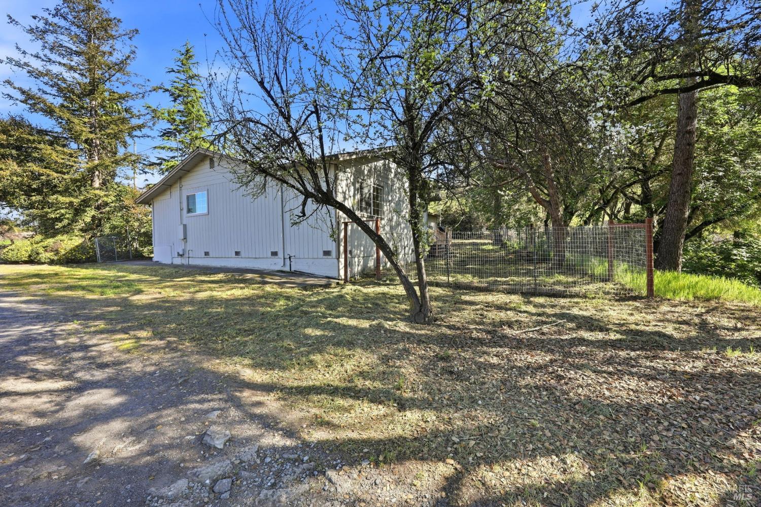 4305 Petaluma Hill Road Santa Rosa, CA 95404 - Photo 38 of 95