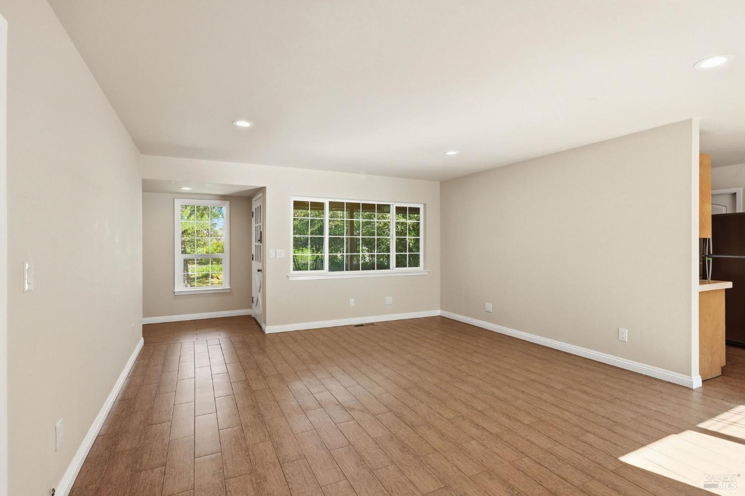 4305 Petaluma Hill Road Santa Rosa, CA 95404 - Photo 9 of 95