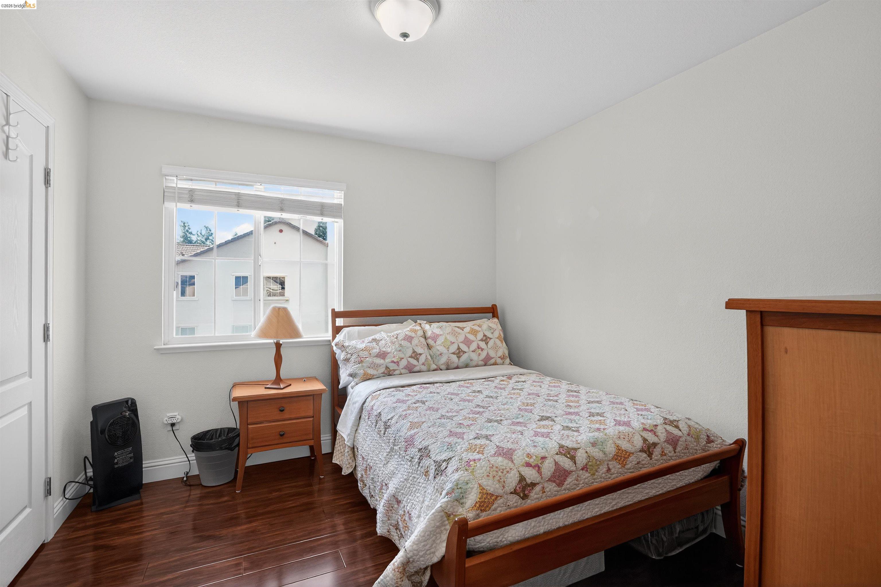 1221 Andrea Way Vallejo, CA 94591 - Photo 20 of 29 Bedroom