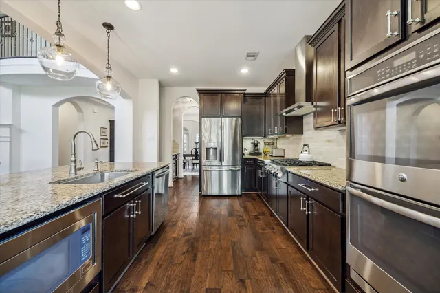 $7,500 | 1515 Thornton Road, Houston, TX 77018