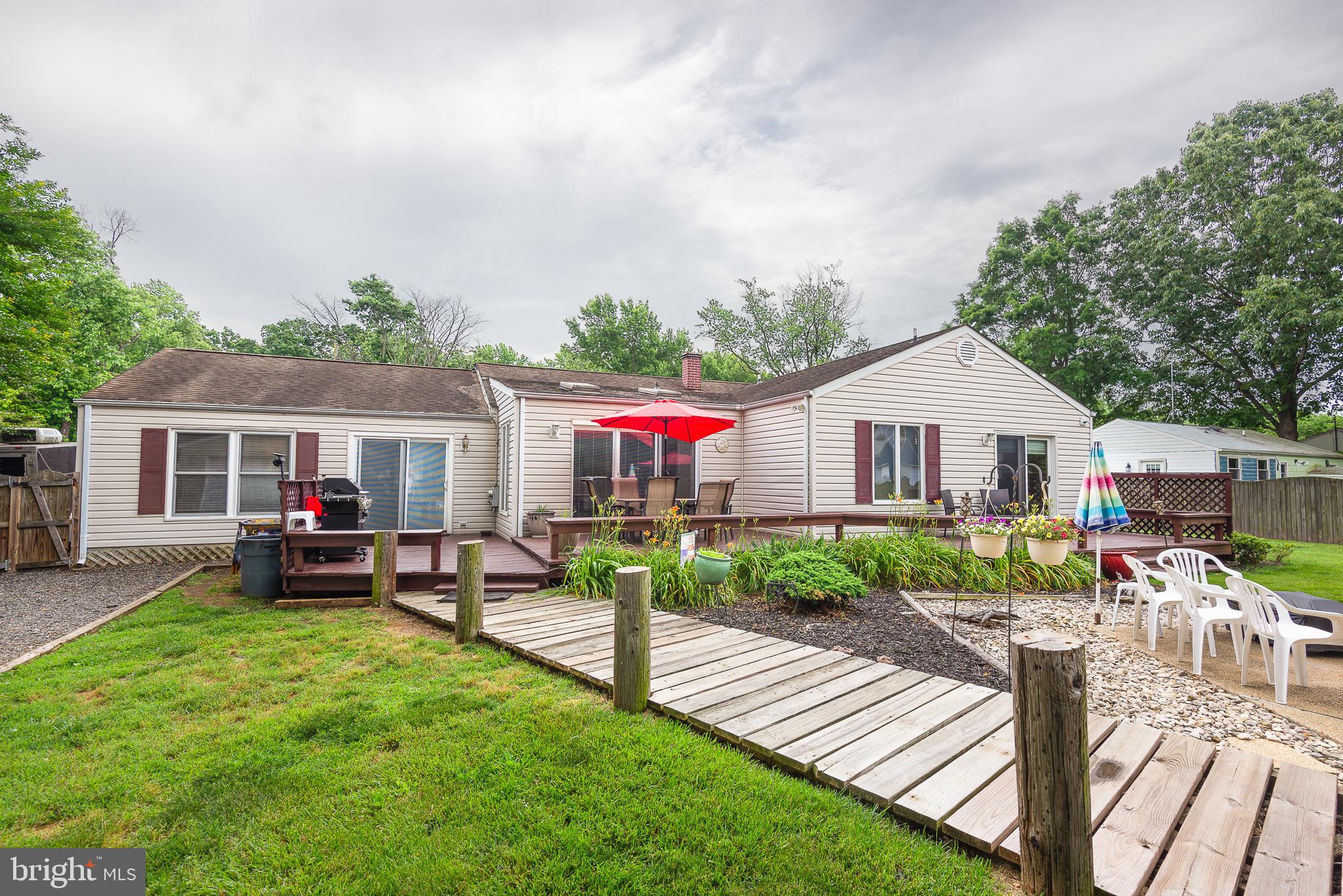 117 River Road Edgewater, MD 21037 - Photo 2 of 26 Gallery Image 2