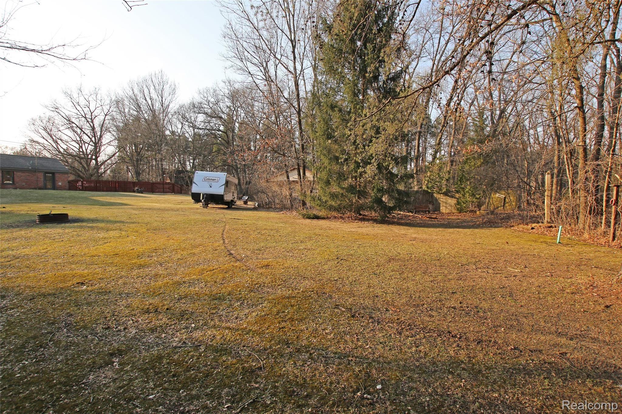 1085 Bird Road Ortonville, MI 48462 - Photo 74 of 79 74) Backyard.jpg