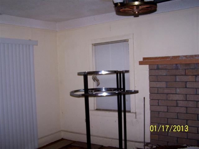1011 Broadway School Road Belton, SC 29627 - Photo 4 of 9 Gallery Image 4