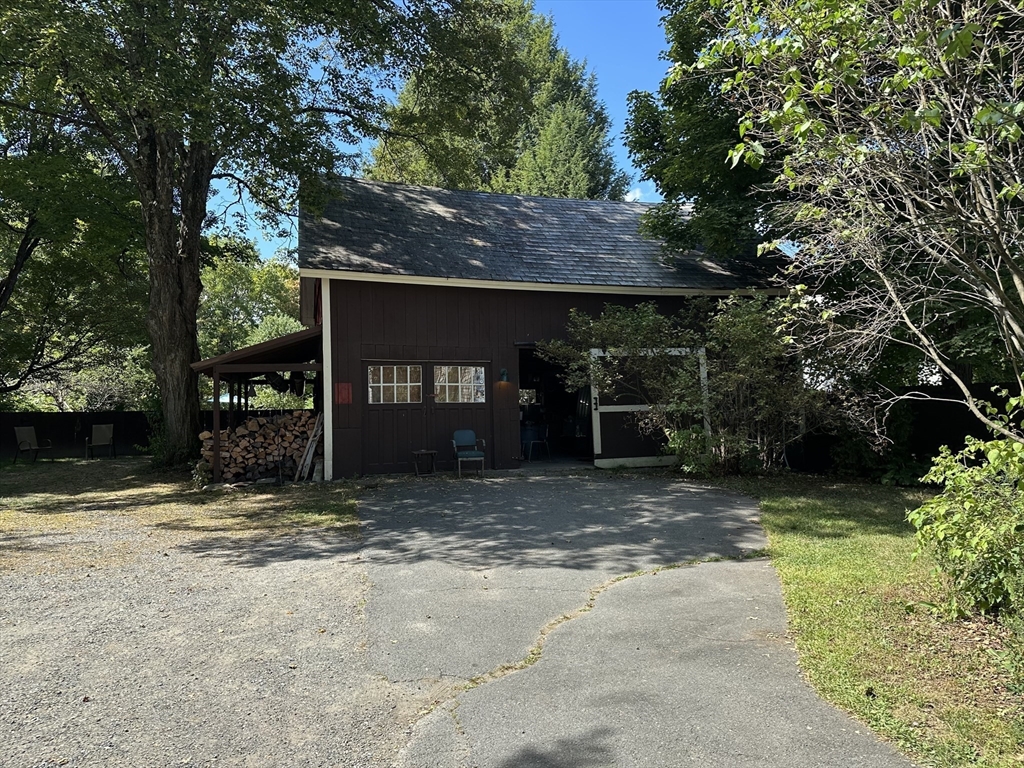 64 Main Street Montague, MA 01351 - Photo 12 of 39