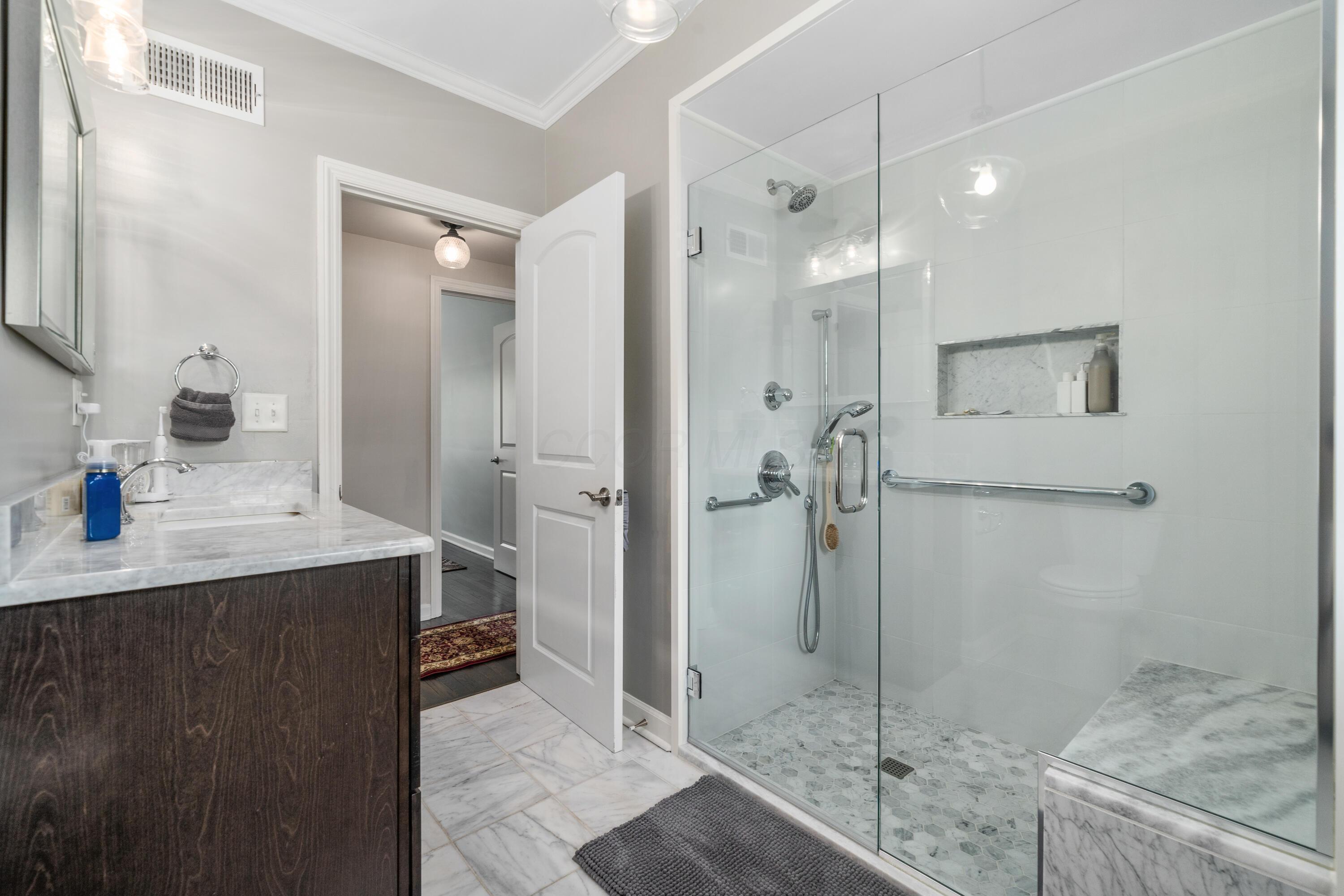 212 South Gould Road Columbus, OH 43209 - Photo 40 of 59 DSC00982