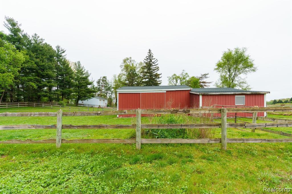 1580 Hawley Road Mason, MI 48854 - Photo 57 of 71