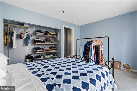 $265,000 | 3 North Christopher Columbus Boulevard, Unit PL236, Philadelphia, PA 19106