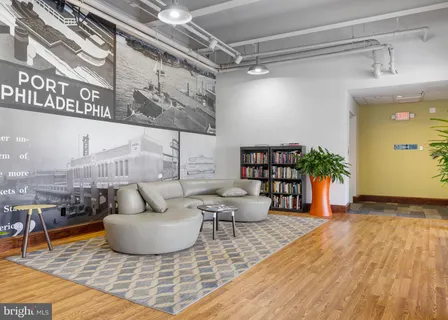 $265,000 | 3 North Christopher Columbus Boulevard, Unit PL236, Philadelphia, PA 19106