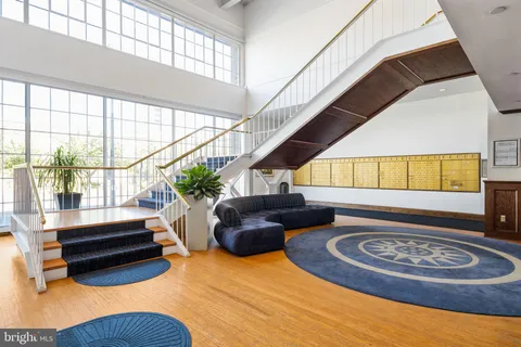 $265,000 | 3 North Christopher Columbus Boulevard, Unit PL236, Philadelphia, PA 19106