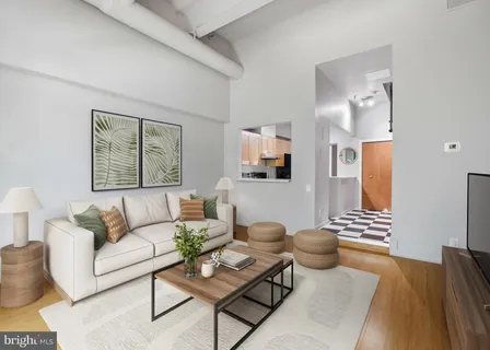 $265,000 | 3 North Christopher Columbus Boulevard, Unit PL236, Philadelphia, PA 19106