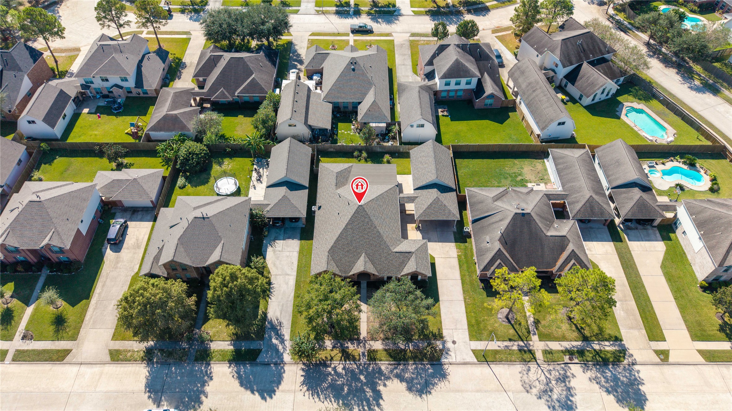 11108 Dawson Road Pearland, TX 77584 - Photo 39 of 43 an aerial view of multiple house