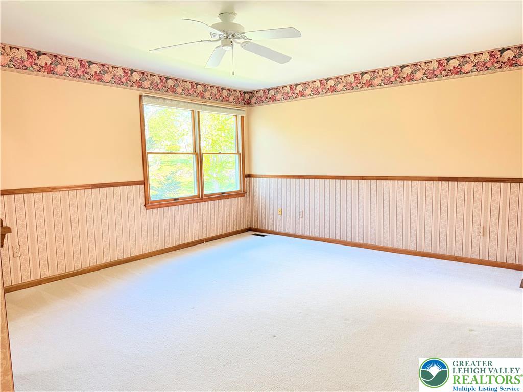 4165 Alder Road Bethlehem, PA 18020 - Photo 19 of 42 a view of an empty room with a window