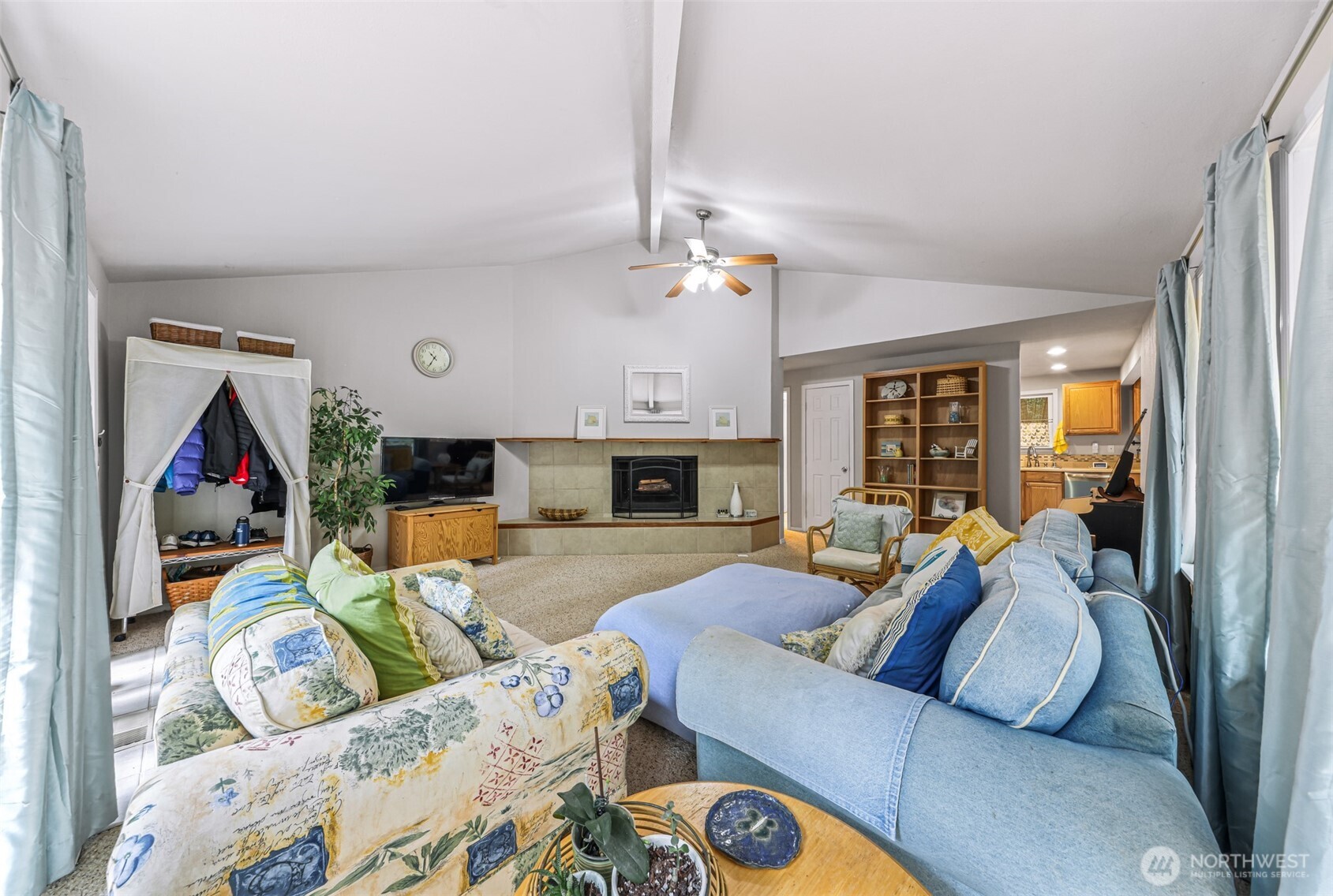 422 Sudden Valley Drive Bellingham, WA 98229 - Photo 13 of 35