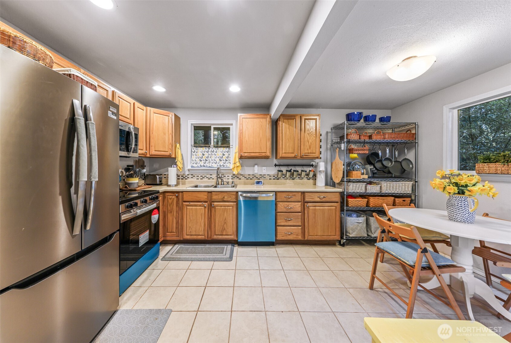 422 Sudden Valley Drive Bellingham, WA 98229 - Photo 14 of 35