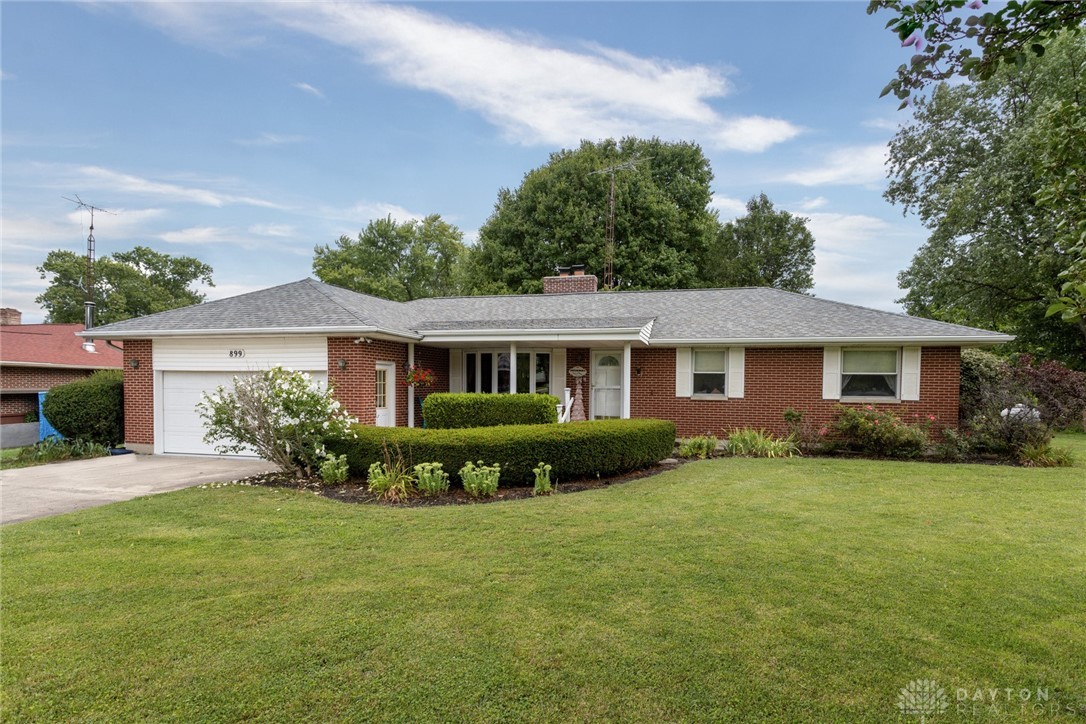 899 Old Springfield Road Vandalia, OH 45377 - Photo 2 of 40 Gallery Image 2