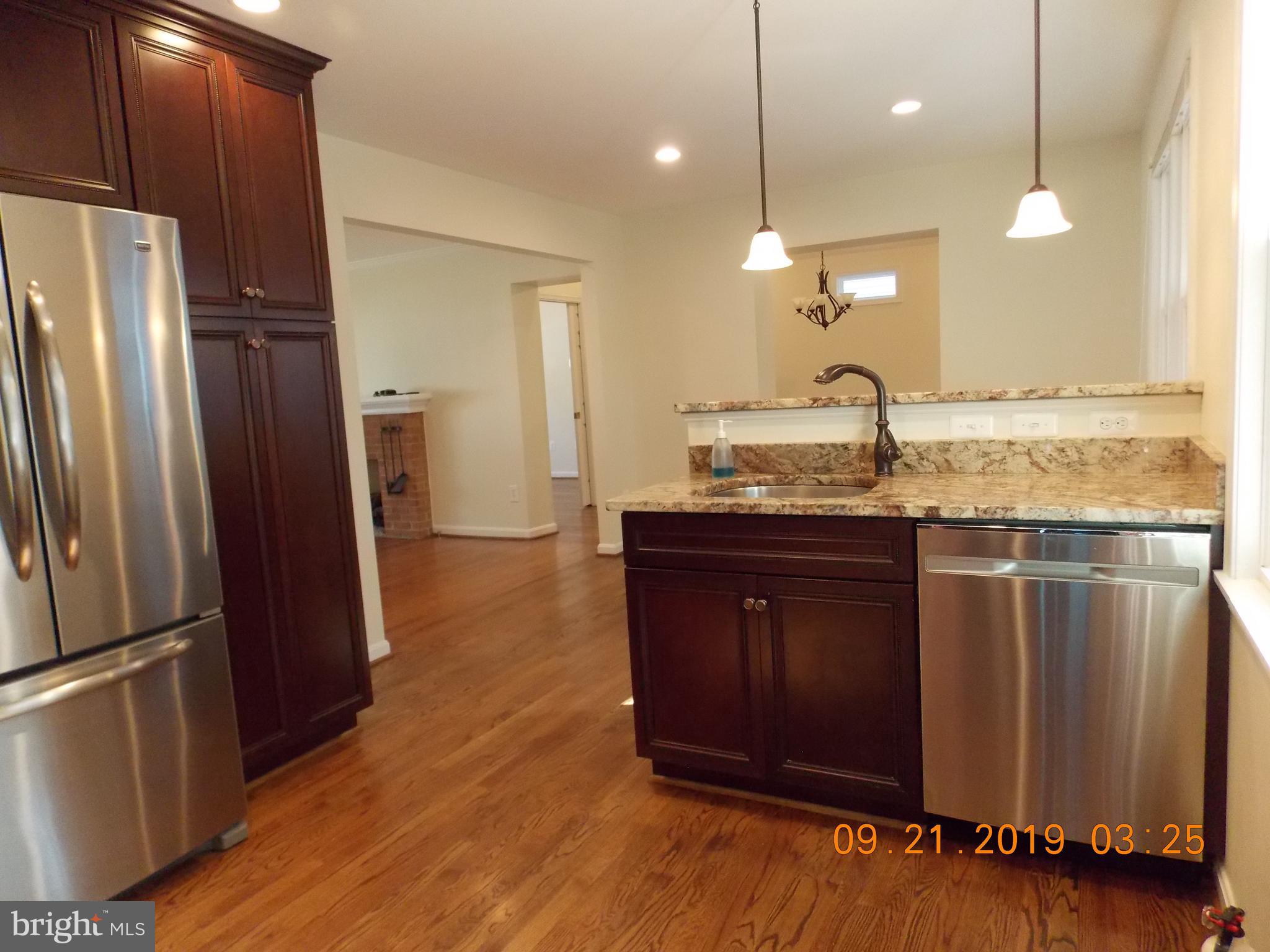 5234 Inverchapel Road Springfield, VA 22151 - Photo 40 of 58 Granite counters, recessed lighting.