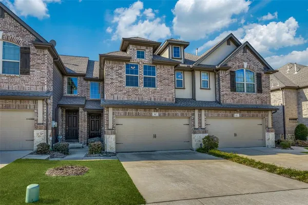 $2,590 | 917 Jamesville Lane, Plano, TX 75074