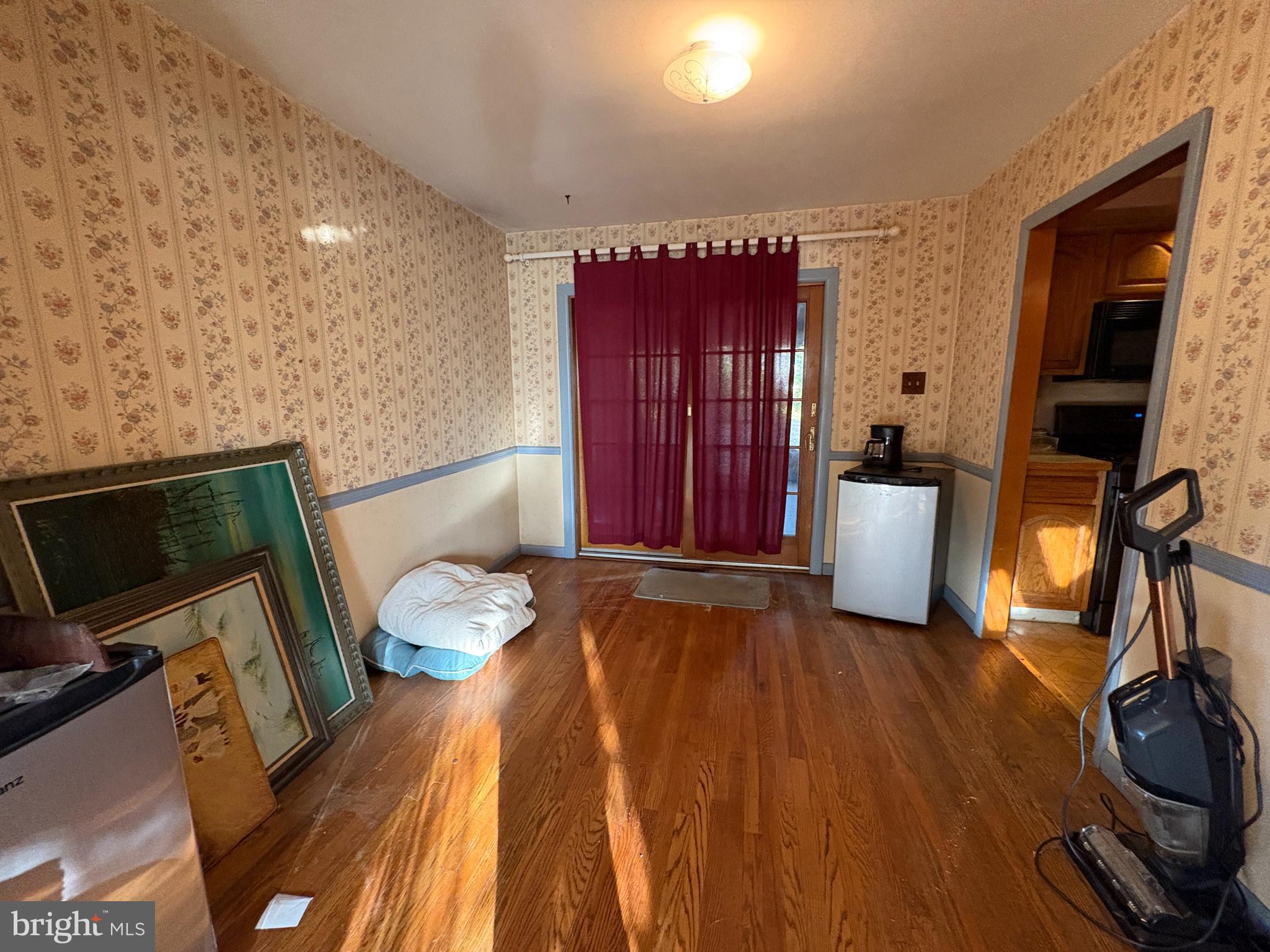 2204 New Albany Road Cinnaminson, NJ 08077 - Photo 12 of 22 a bed room with a bed and a television