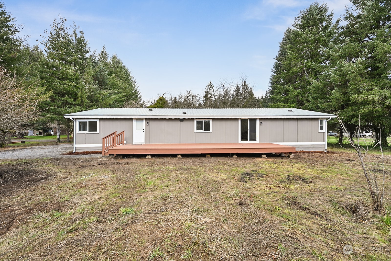 10841 Highway 12 Rochester, WA 98579 - Photo 21 of 23 a front view of a house with a garden