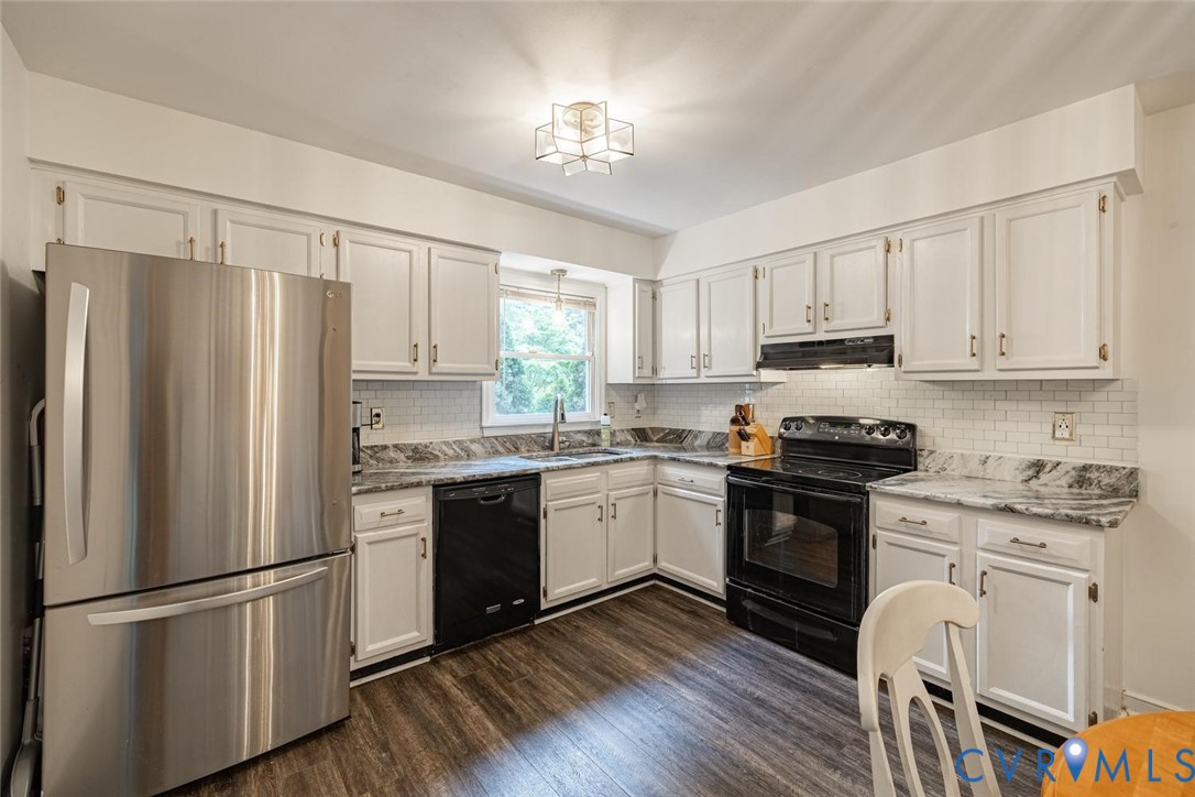 2718 Brookforest Road Midlothian, VA 23112 - Photo 6 of 35 Gallery Image 6