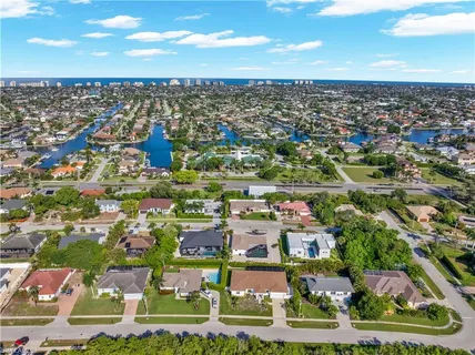 $825,000 | 1781 Dogwood Drive, Marco Island, FL 34145