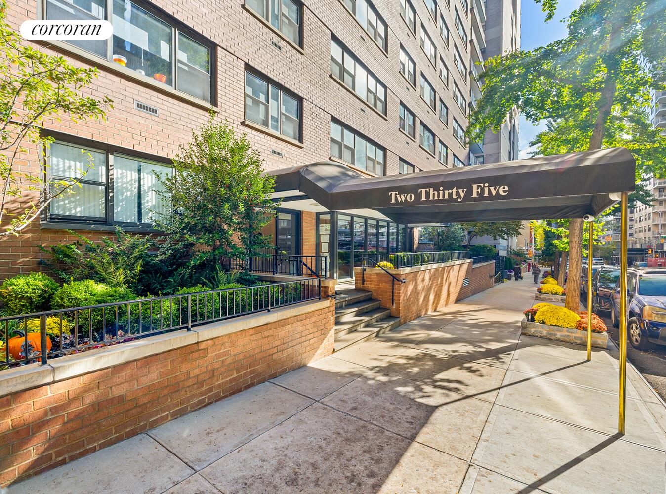 235 East 87th Street, Unit 3F Manhattan, NY 10128 - Photo 13 of 27