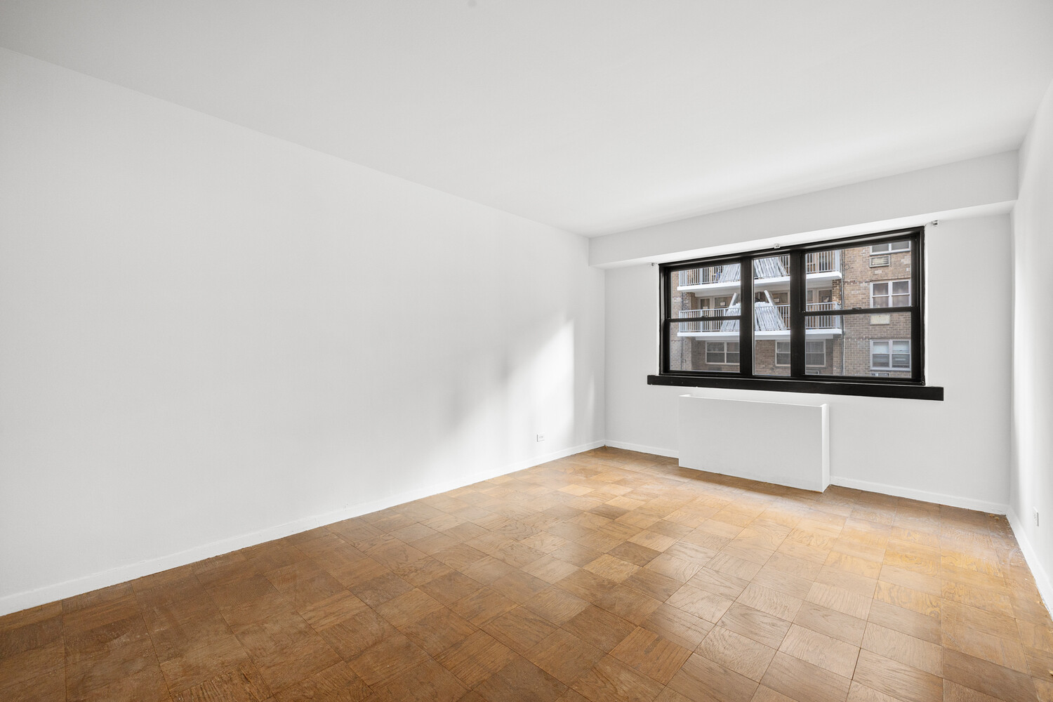 235 East 87th Street, Unit 3F Manhattan, NY 10128 - Photo 23 of 27