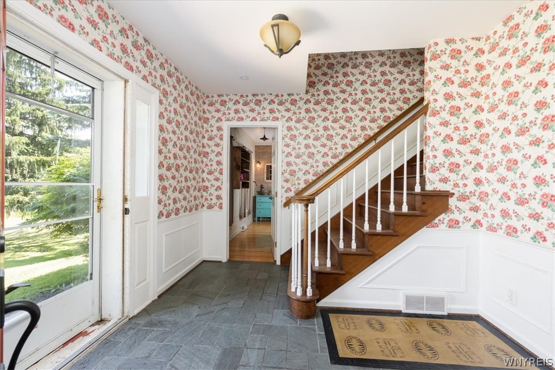 534 Akron Road Akron, NY 14001 - Photo 2 of 37