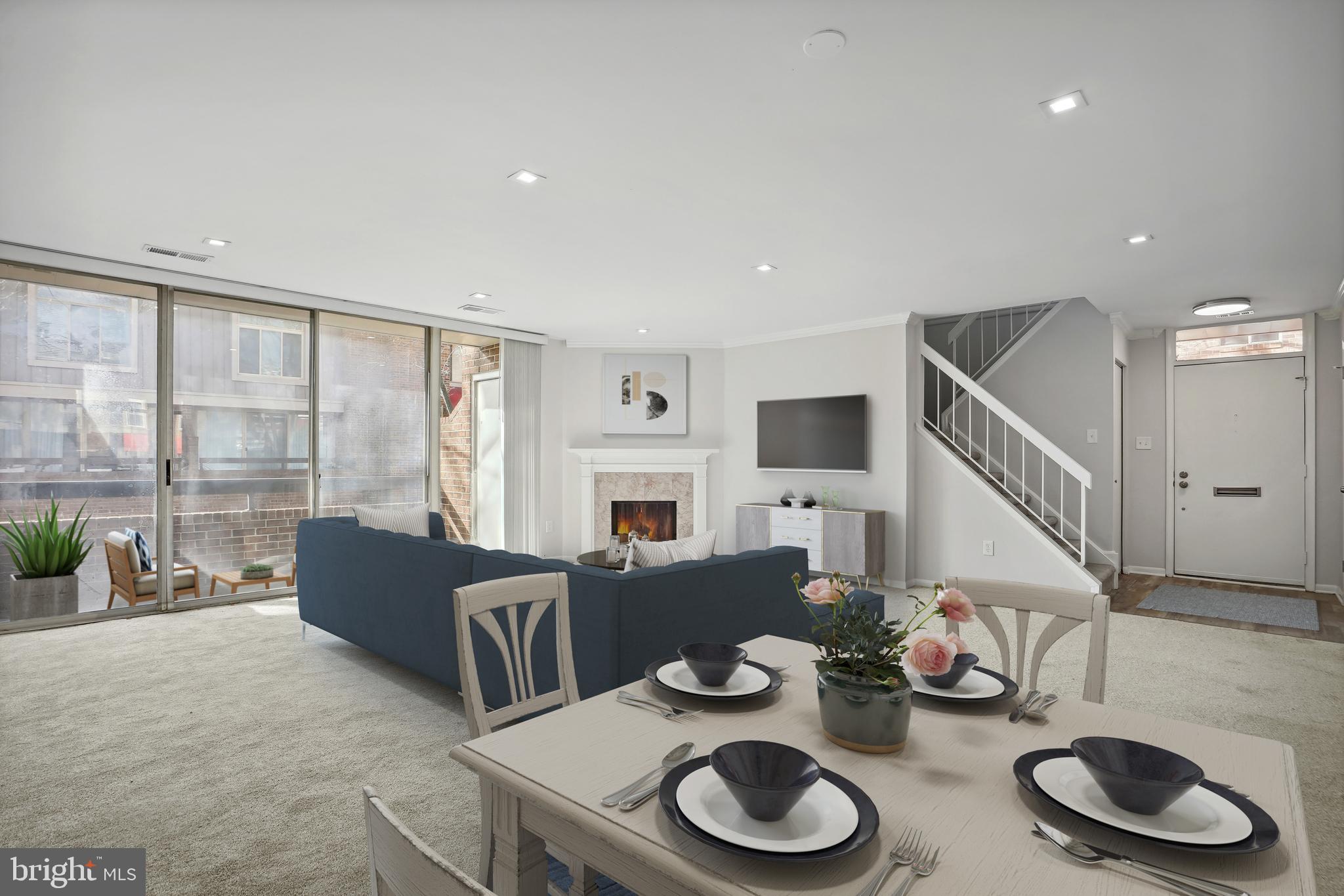 642 15th Street South, Unit 2 Arlington, VA 22202 - Photo 2 of 16