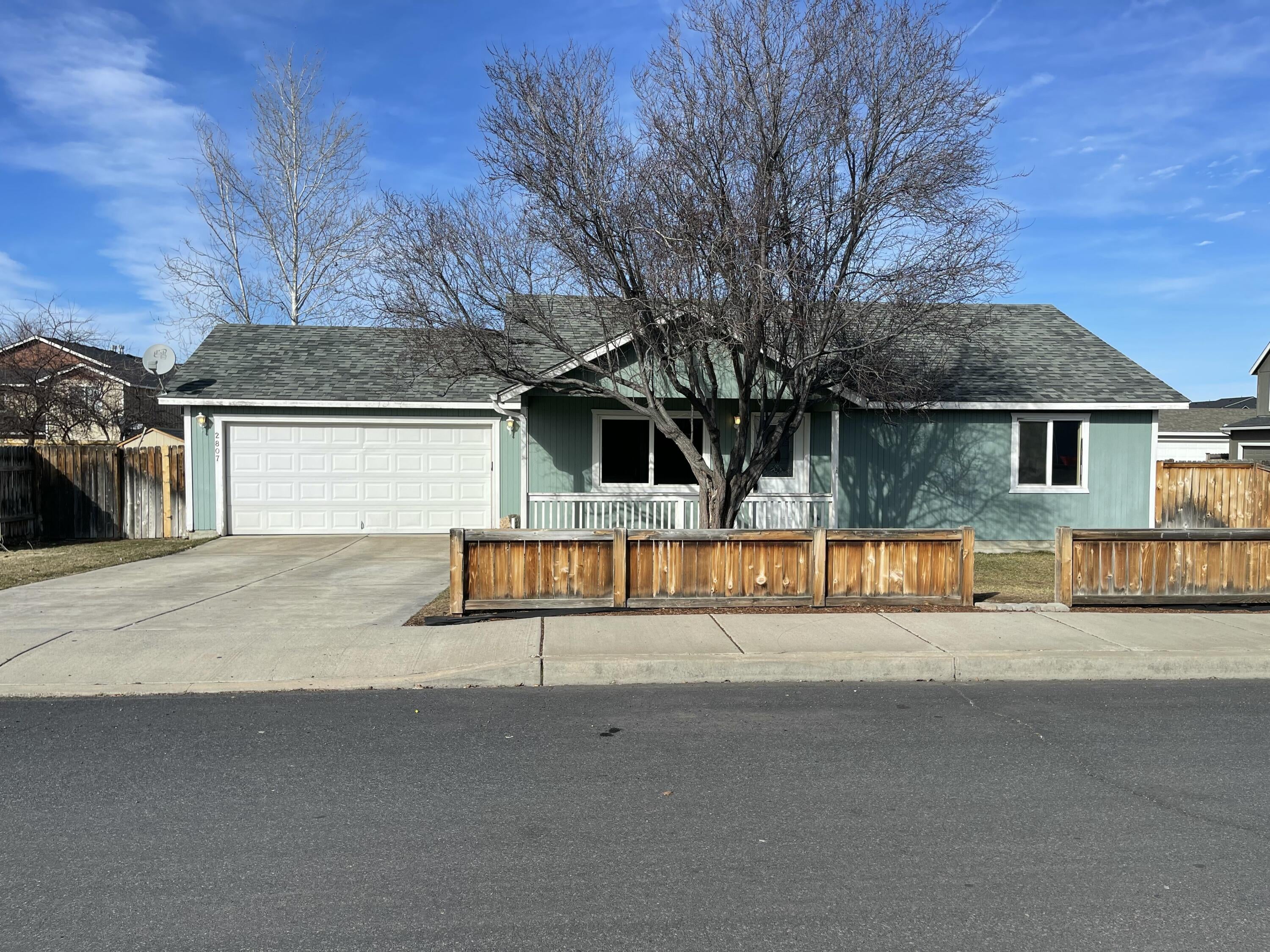 2807 Southwest Lava Avenue Redmond, OR 97756 - Photo 1 of 28 Front of Home3