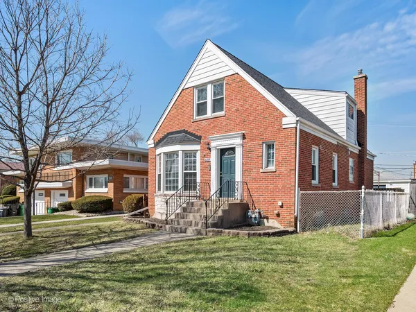 $325,000 | 10264 Pelham Street, Westchester, IL 60154