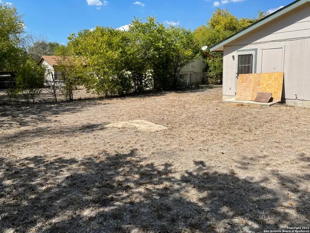 $850 | 5242 Rubidoux Drive, San Antonio, TX 78228