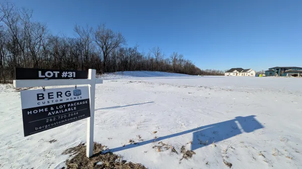 $209,900 | N51-w18788 Quietwood Drive, Unit LT31, Menomonee Falls, WI 53051