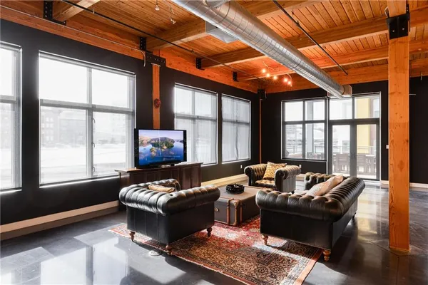 $868,500 | 210 West 5th Street, Unit 207, Kansas City, MO 64105