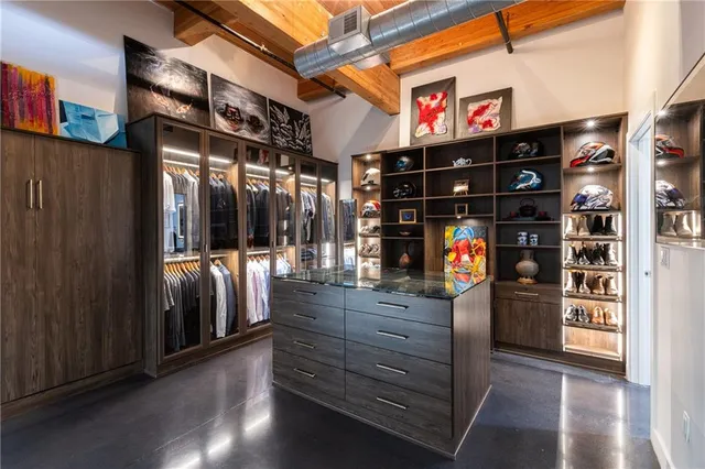 $997,500 | 210 West 5th Street, Unit 207, Kansas City, MO 64105