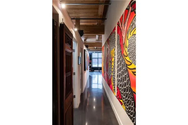 $947,500 | 210 West 5th Street, Unit 207, Kansas City, MO 64105