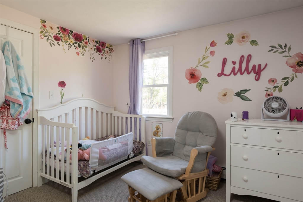 380 Walnut Plain Road Rochester, MA 02770 - Photo 11 of 22 Gallery Image 11