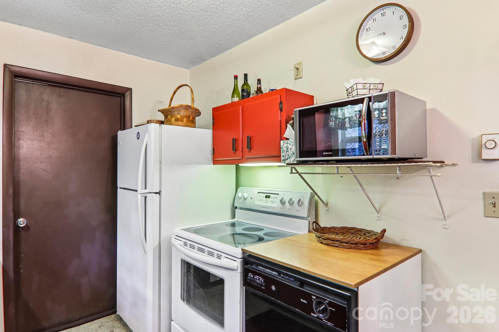 28 Mull Cove Road Maggie Valley, NC 28751 - Photo 19 of 27