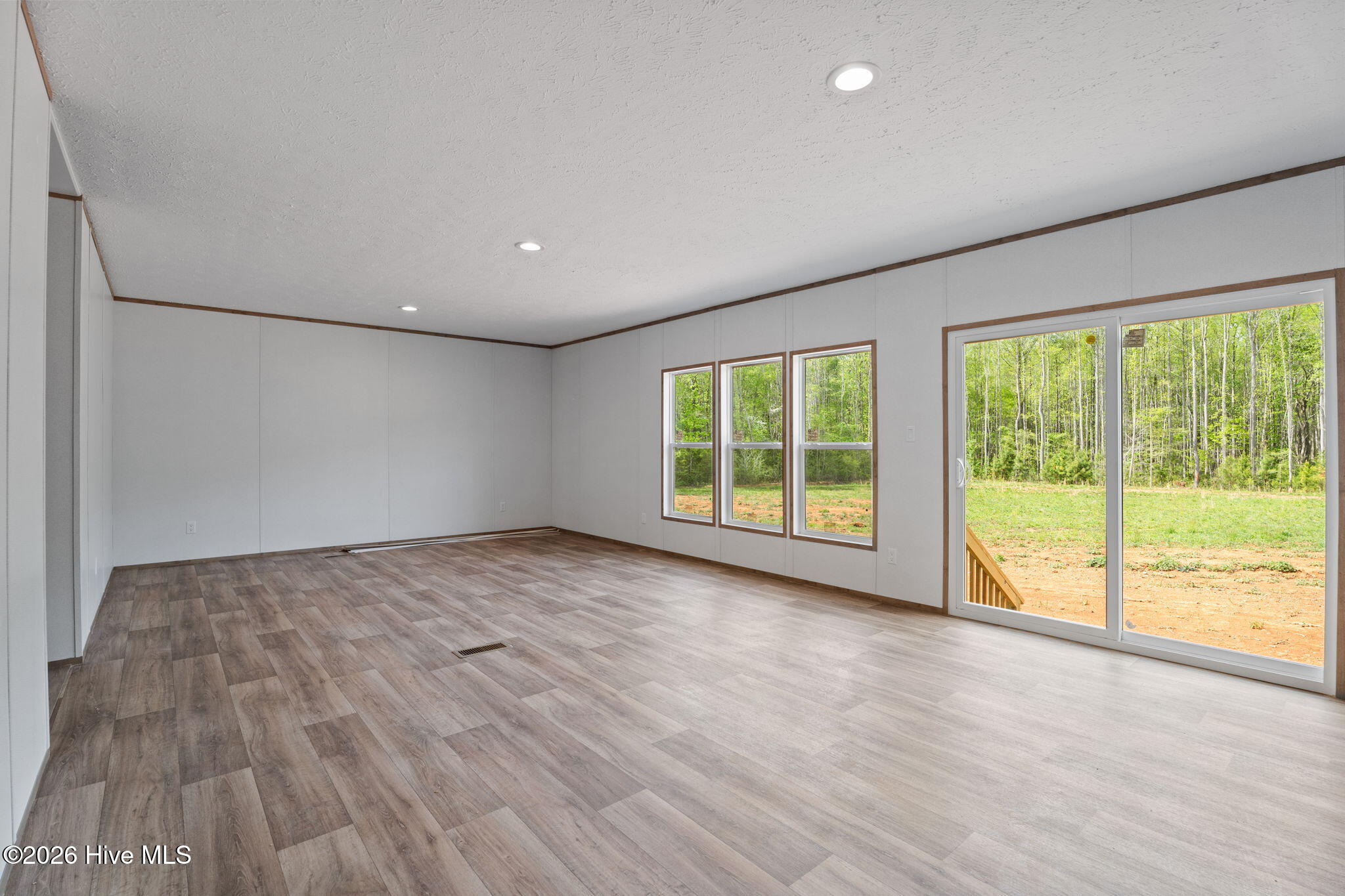 1755 Lynch Road Hollister, NC 27844 - Photo 10 of 35 16-web-or-mls-DSC01554