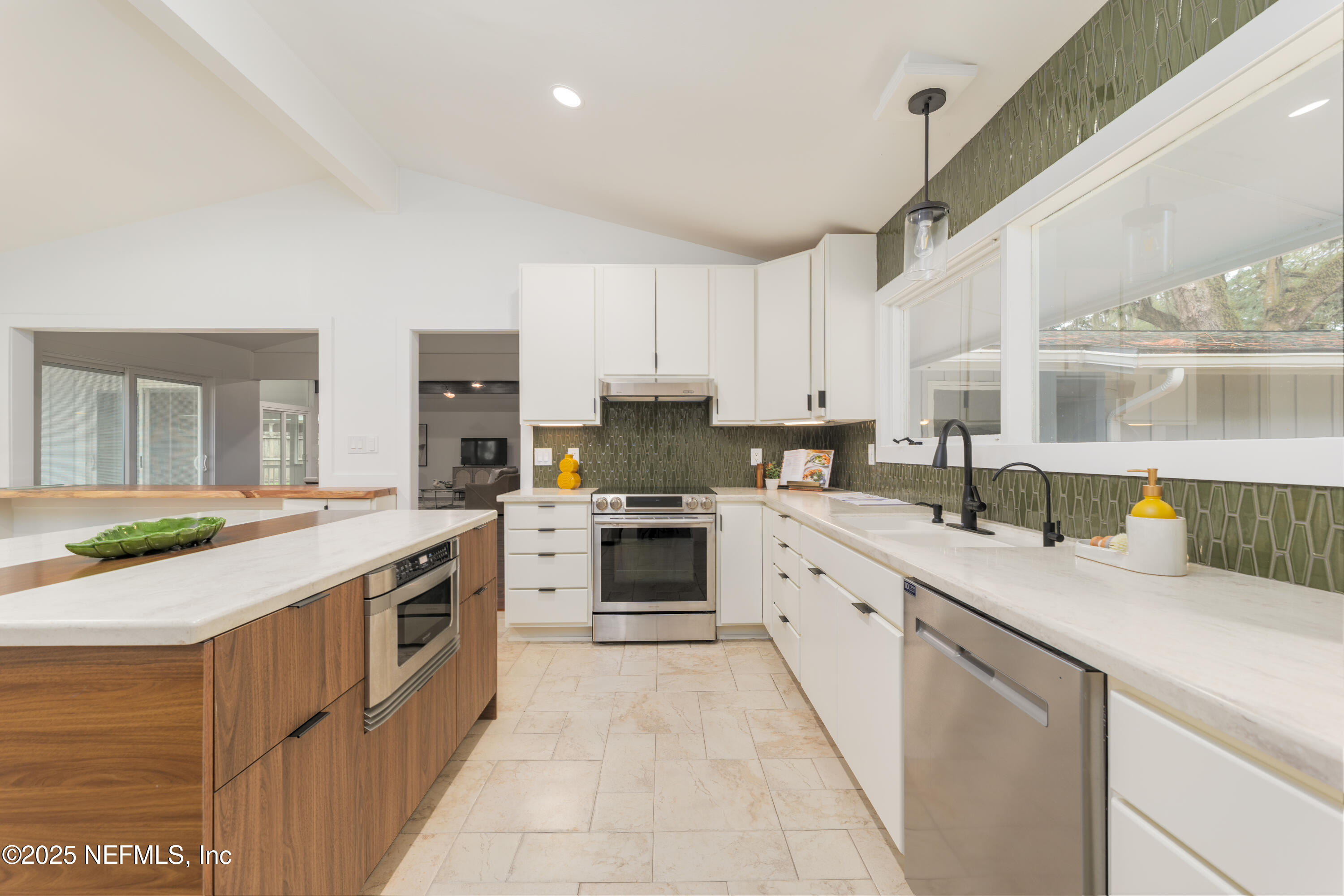 8337KimRdJacksonvilleFLV2-6
