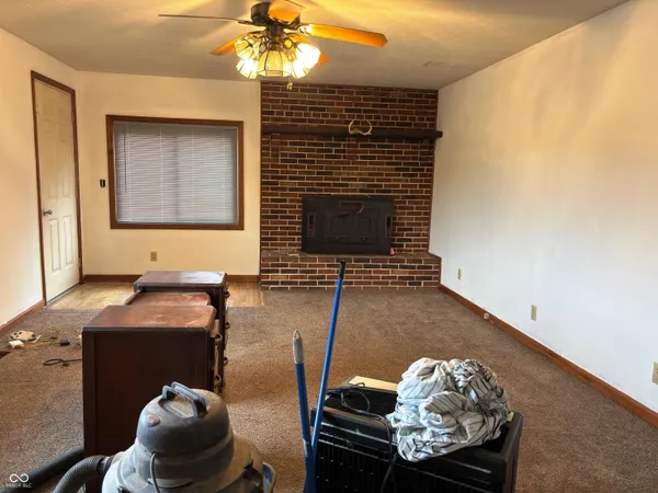 $1 | 3840 East County Road 20, North Vernon, IN 47265