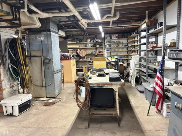 $1 | 3840 East County Road 20, North Vernon, IN 47265