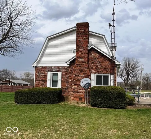 $1 | 3840 East County Road 20, North Vernon, IN 47265