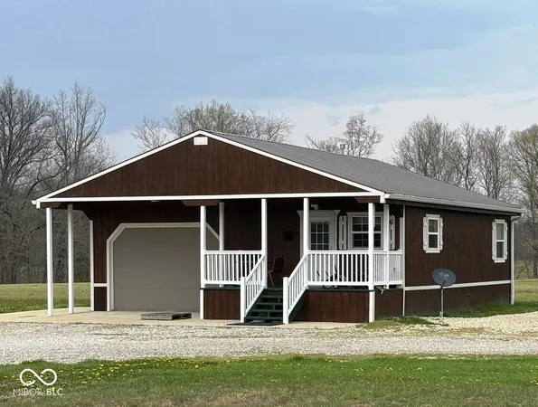 $1 | 3840 East County Road 20, North Vernon, IN 47265