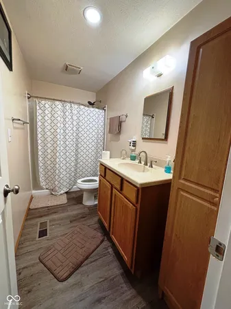 $1 | 3840 East County Road 20, North Vernon, IN 47265