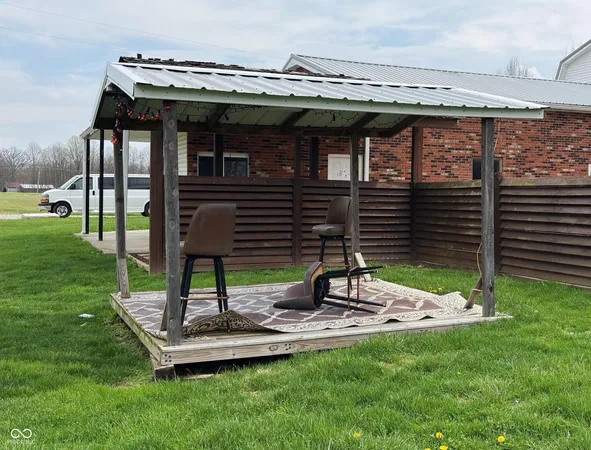 $1 | 3840 East County Road 20, North Vernon, IN 47265