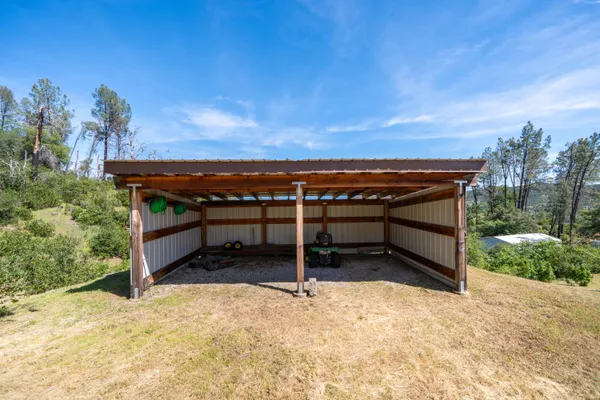 $169,900 | 15809 Old Stage Coach Road, Redding, CA 96001