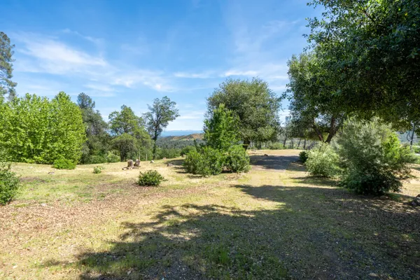 $169,900 | 15809 Old Stage Coach Road, Redding, CA 96001