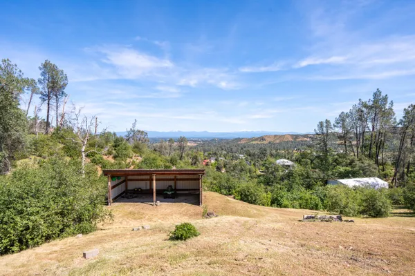 $169,900 | 15809 Old Stage Coach Road, Redding, CA 96001