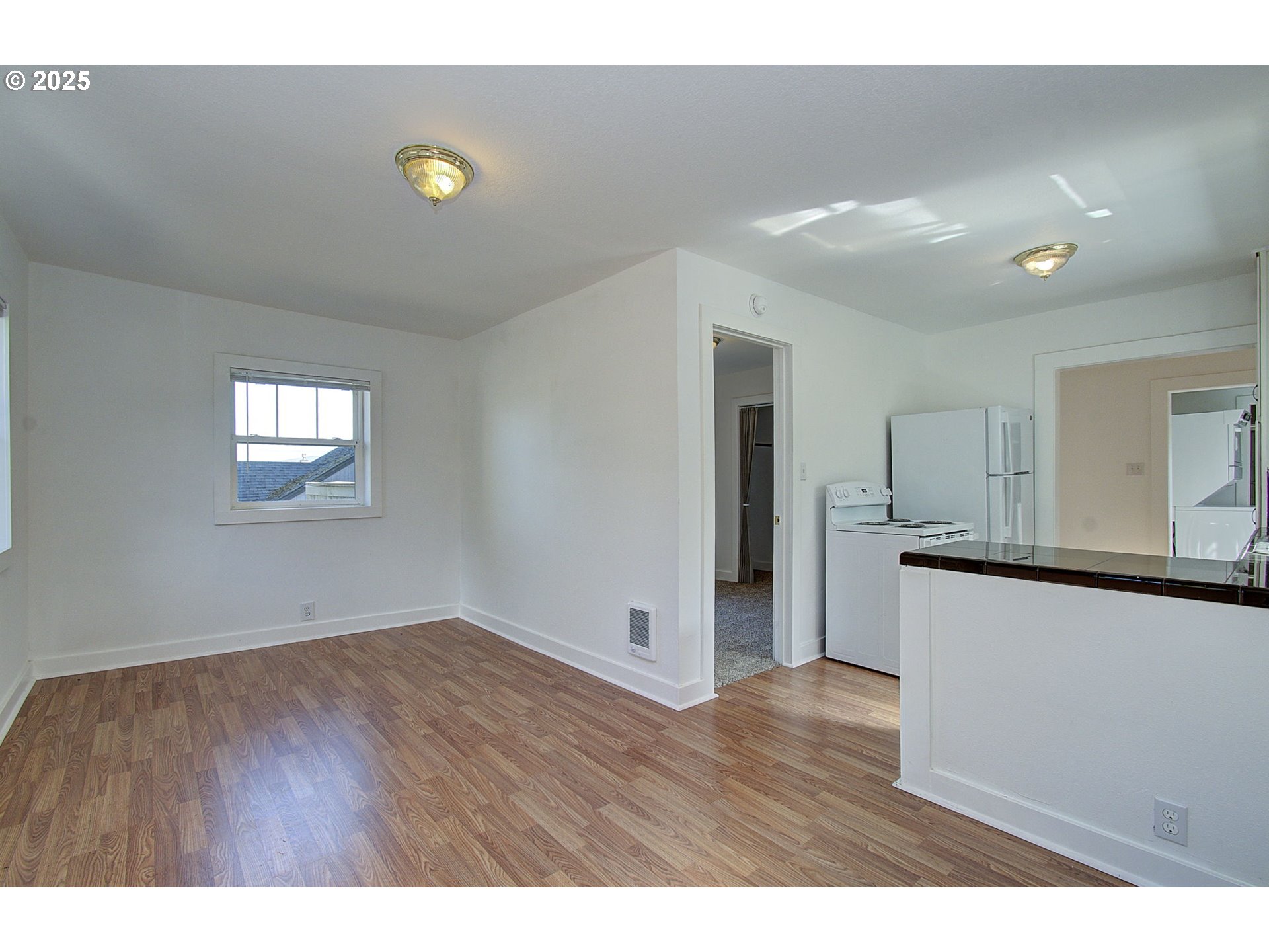 634 Northwest 5th Avenue Camas, WA 98607 - Photo 4 of 30